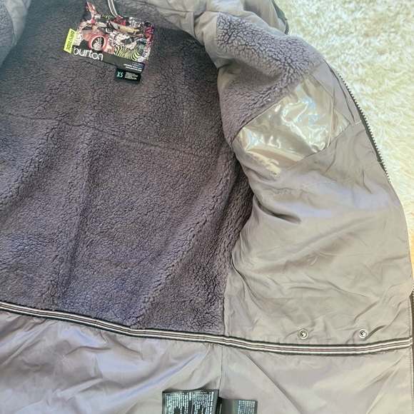 Women’s insulated black jacket - xs - Picture 4 of 4